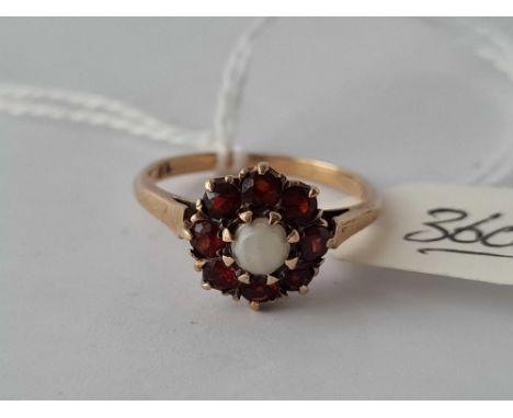 An opal and garnet 9ct dress ring size N 2.3g