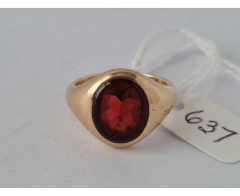 Red stone Gents cygnet ring 9ct Size P 9.3gms