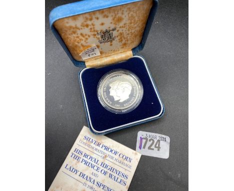 R Mint Proof – Royal Wedding 1981 cased