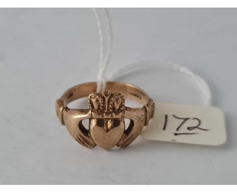 A heavy 9ct Claddagh ring size T 5.6g