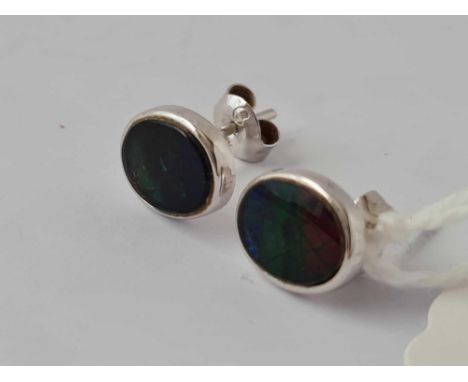 A pair of white gold opal earrings 14ct 1.1g