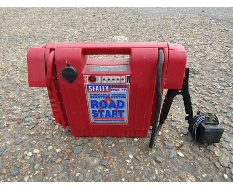 Sealey Road Start portable engine starting system with charger&nbsp;