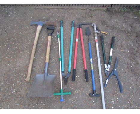 Garden tools to include pick axe and shovel etc&nbsp;