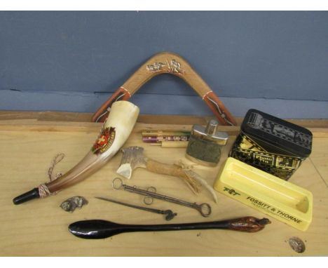 Collectors lot to include Fossitt and Thorne ashtray and boomerang etc&nbsp;