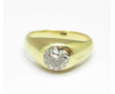 A gentleman's 18ct gold and diamond ring, approximately 1.5carat diamond weight, 10.7g, V 