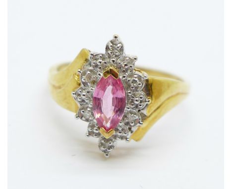 An 18ct gold, diamond and pink sapphire ring, 3.8g, Q 