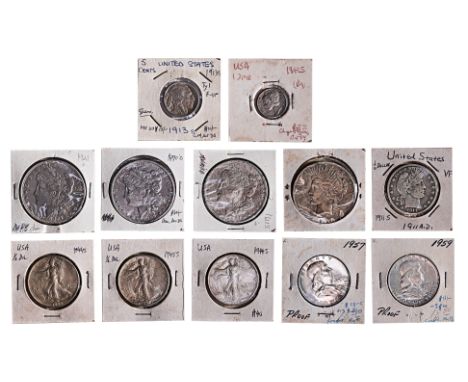 UNITED STATES - MIXED COINAGE
Comprising:
Morgan Dollar 1890; 1921; 1921;
Peace Dollar 1922;
1/2 Dollar 1911 S;
1/2 Dollar Wa