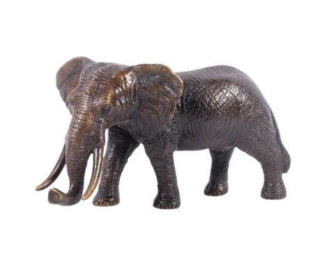 A bronze figure of an elephant, H16cm