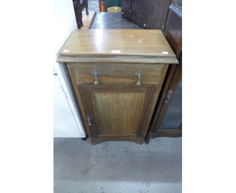 An Edward VII mahogany single door cabinet 