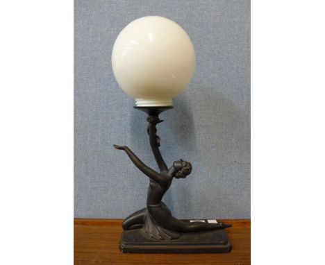 An Art Deco style figural table lamp 