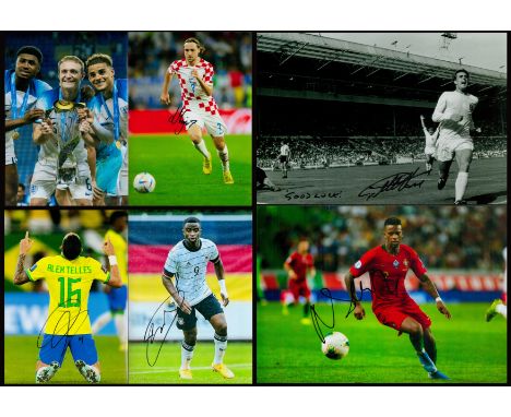 Football Collection of 6 signed Approx. 12x8 Inch (1 x black and white plus 5 colour Photo's), signatures such as Geoff Hurst
