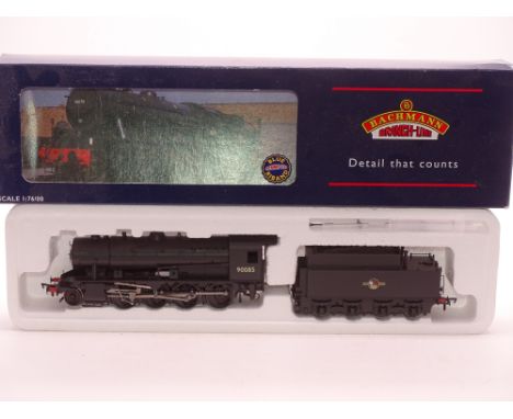 OO Gauge: A BACHMANN/TMC refinished TMC54 WD Class Steam locomotive numbered 90085 - BR Black Livery - limited edition by TMC