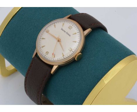 A 1960s Smiths Astral manual wind 9ct gold cased wristwatch, 33mm, engarved British Railway inscription to rear, appears to r