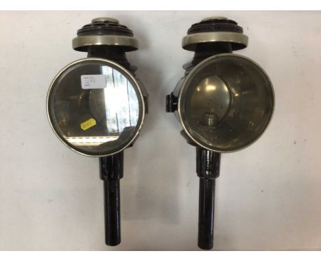 Pair of carriage lamps, copper railway lamp, two standard lamps, large copper street light, etc