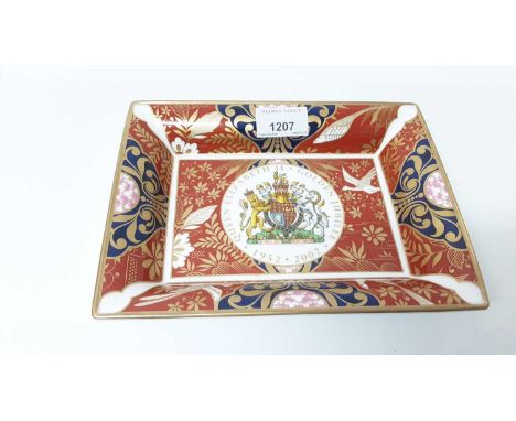 Royal Worcester Queen Elizabeth II Golden Jubilee rectangular dish, boxed