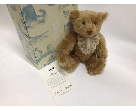 Steiff Bear 2009 Joseph Haydn 657047 and 1995 Galeries Lafayette 657931. Both boxed with certificates.