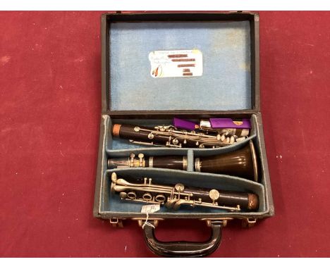 Clarinet in case - Thibouville-Lamy 1955