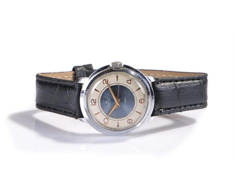 Smiths Deluxe gentleman's stainless steel wristwatch, the signed dial with Arabic hours and a central blue roundel, manual wo