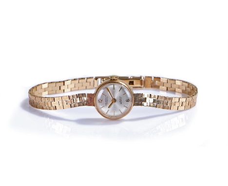 Winegartens 9 carat gold ladies wristwatch, the signed silvered dial with baton hours, manual wound, 9 carat gold bracelet st