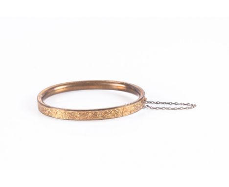 19th/Early 20thC Gilt Metal Hinged Bangle, With Etched Foliate Design, Safety Chain, Stamped TH, Width 6mm 