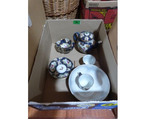 An eight piece Samson part tea service in Worcester blue ground style