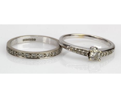 Two 18ct white gold rings, diamond solitaire with diamond set shoulders TDW approx. 0.20ct, diamond half eternity ring, TDW a