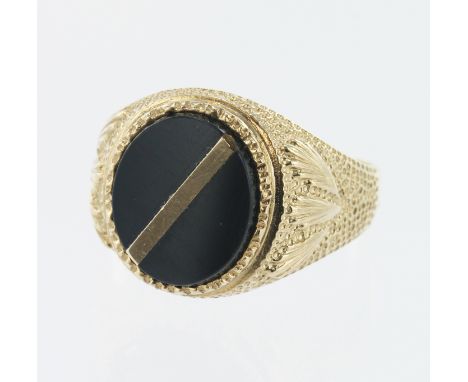 9ct yellow gold onyx college style signet ring, set with oval onyx with gold inlay approx. 14mm x 12mm, finger size X/Y, weig