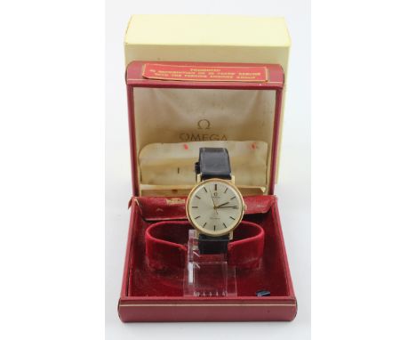 Gents 9ct cased Omega Geneve manual wind wristwatch, circa 1972, case diameter approx 34mm, name engraved on the back. On its