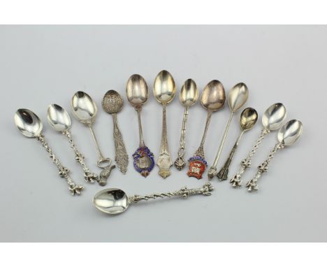 Mixed lot of silver flatware comprising nine spoons with British hallmarks (five are Victorian and hallmarked Sheffield 1889)