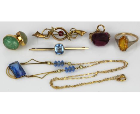 Assortment of 9ct gold /tests 9ct jewellery, one ring, fob, necklace, pair of studs and two brooches, stones include aventuri