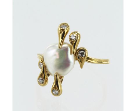 Yellow gold (tests 18ct) contemporary diamond and pearl dress ring, one baroque pearl measuring approx. 9.5mm x 9mm, six roun