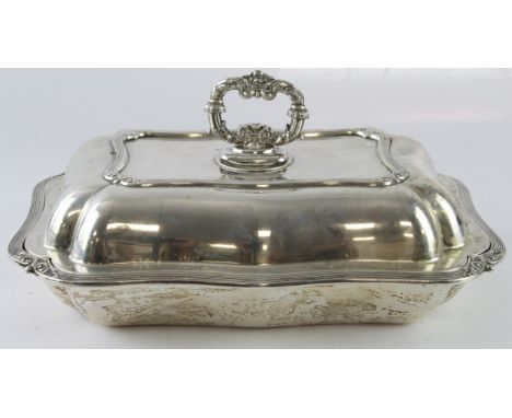 Large silver serving tray with lid, hallmarked 'GH, Sheffield 1928' (Harrison Brothers &amp; Howson, George Howson), lid engr