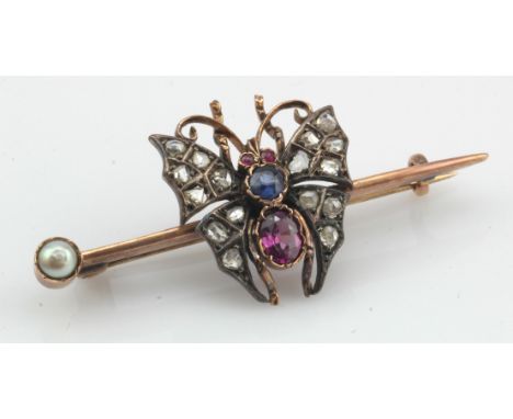 Yellow gold (tests 9ct) antique butterfly bar brooch, silver mounted wings set with sixteen rose cut diamonds approx 1.8mm - 