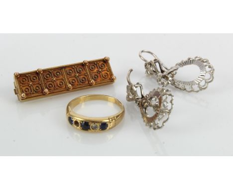 Assortment of 18ct gold/tests 18ct jewellery, one antique diamond and sapphire five stone ring, set with diamond and sapphire