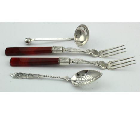 Mixed lot of silver flatware comprising a modern ladle hallmarked PDK 925 London 2001 plus two agate handled dutch 2nd standa