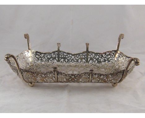 An open pierced silver bread basket on ball feet, Charles Bradbury & Sons, London, 1914. 33x25cm. wt. 700gm. 