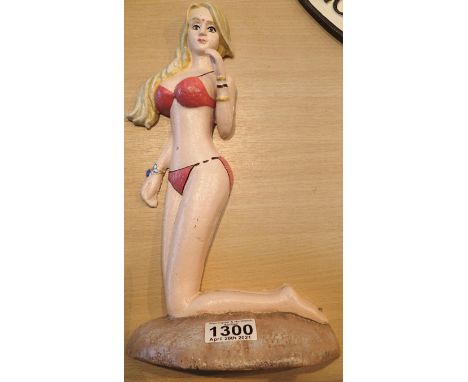 Cast iron Bathing Beauty doorstop, H: 33 cm. P&amp;P Group 2 (£18+VAT for the first lot and £3+VAT for subsequent lots) 