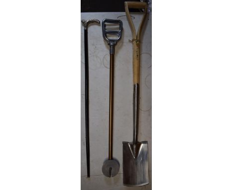 A trio of items to include new Burgon and Ball spade, a hunting stick and a walking stick (3).  