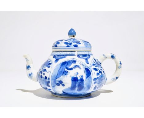 A Chinese blue and white teapot with figurative and floral panels, Kangxi H.: 8 cm