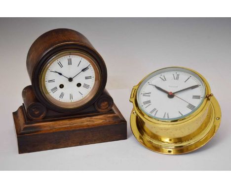 Timemaster brass cased bulkhead timepiece, with white dial and Roman hour markers, 20cm diameter, with key, together with an 
