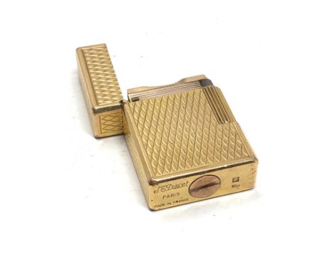 Vintage Dupont cigarette lighter 