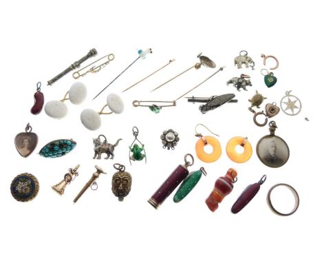Quantity of jewellery, including charms, enamel decorated penknives, bar brooches etc
