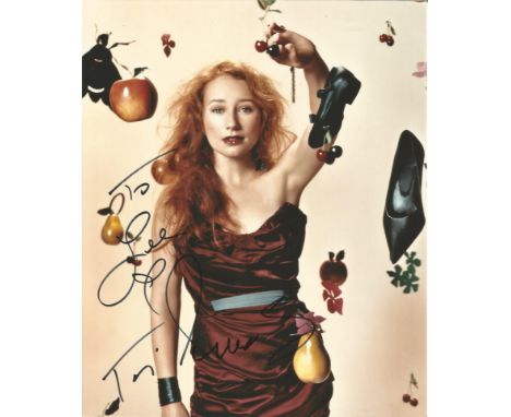  Tori Amos signed 10 x 8 colour Photoshoot Portrait Photo, from in person collection autographed at ITV Studios London 2007. 