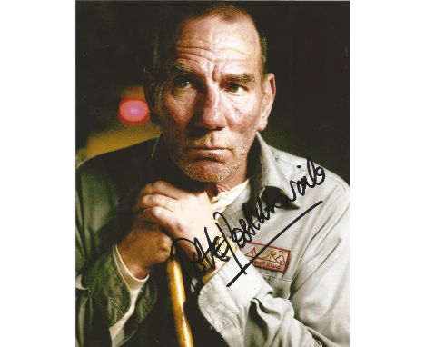  Pete Postlethwaite signed 10 x 8 colour Alien Portrait Photo, from in person collection autographed at Theatre London 2008. 