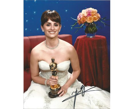 Penelope Cruz signed 10 x 8 colour Oscar Portrait Photo, from in person collection autographed at Zoolander 2 London Premier