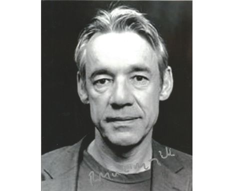  Roger Lloyd Pack signed 10 x 8 colour Photoshoot Portrait Photo, from in person collection autographed at London Convention 