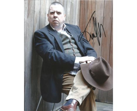  Timothy Spall signed 10 x 8 colour Photoshoot Portrait Photo, from in person collection autographed at Theatre London 2016. 