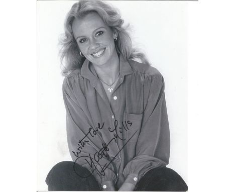 Hayley Mills signed 10 x 8 b/w Photoshoot Portrait Photo, from in person collection autographed at An Event London 2010. Good