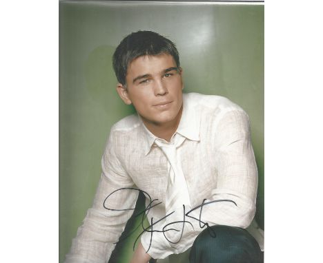  Josh Hartnett signed 10 x 8 colour Photoshoot Portrait Photo, from in person collection autographed at Theatre London 2008. 