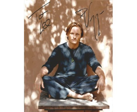  Viggo Mortensen signed 10 x 8 colour Photoshoot Portrait Photo, from in person collection autographed at Empire Awards Londo